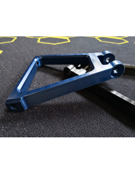 triangle de suspension renforcé pour sur-ron