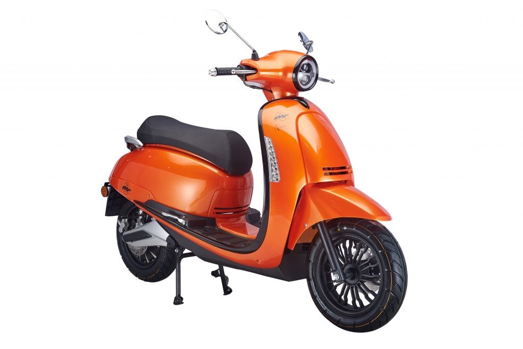 Scooter électrique imf e-nana