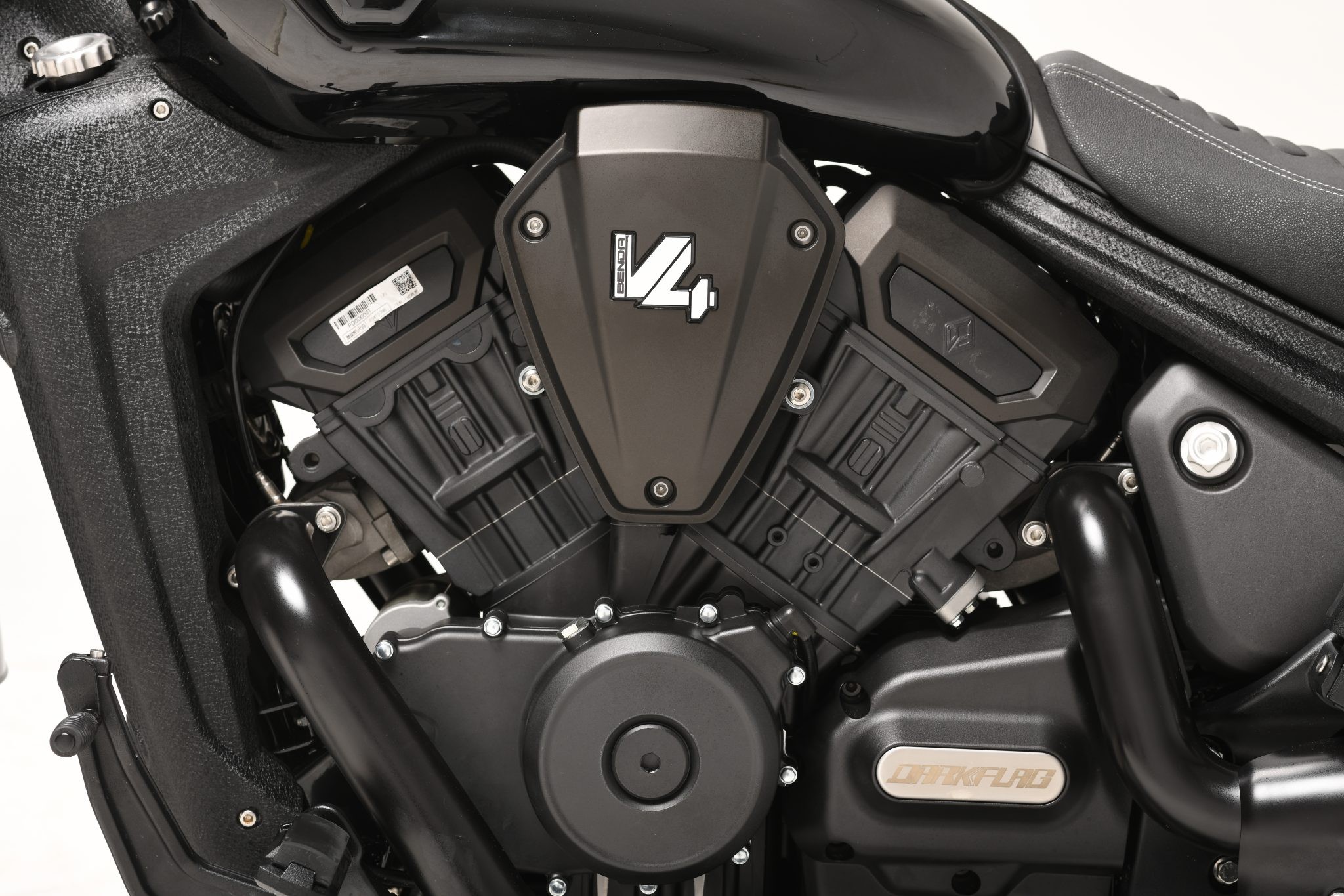 Darkflag | Moto Benda