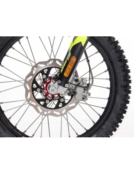 125 XEF Performance 4T