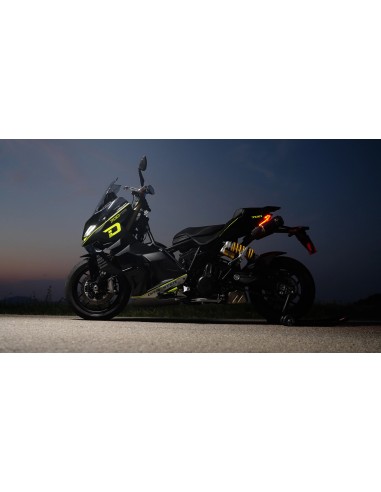 italjet-dragster-700-twin-hyper-scooter-sport-premium