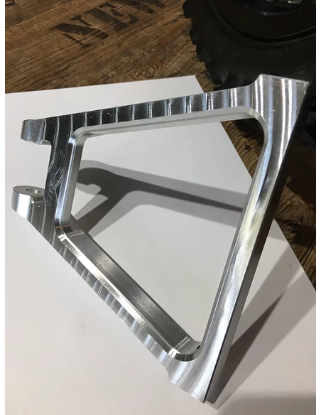 Triangle bras oscillant en aluminium pour sur-ron