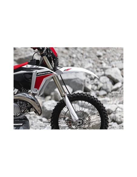 125 XE 2T