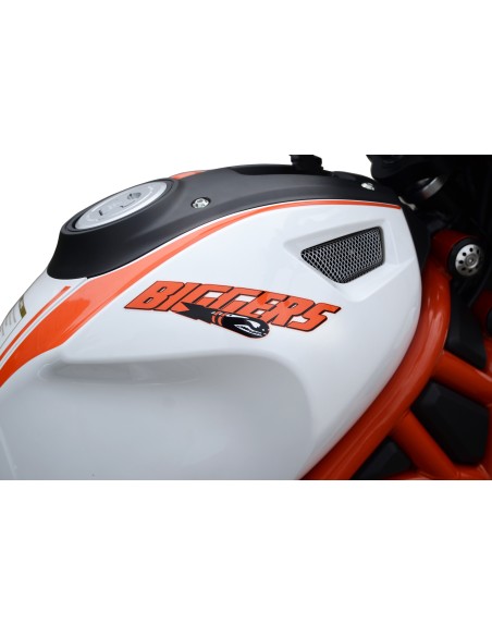 BIGGERS 50